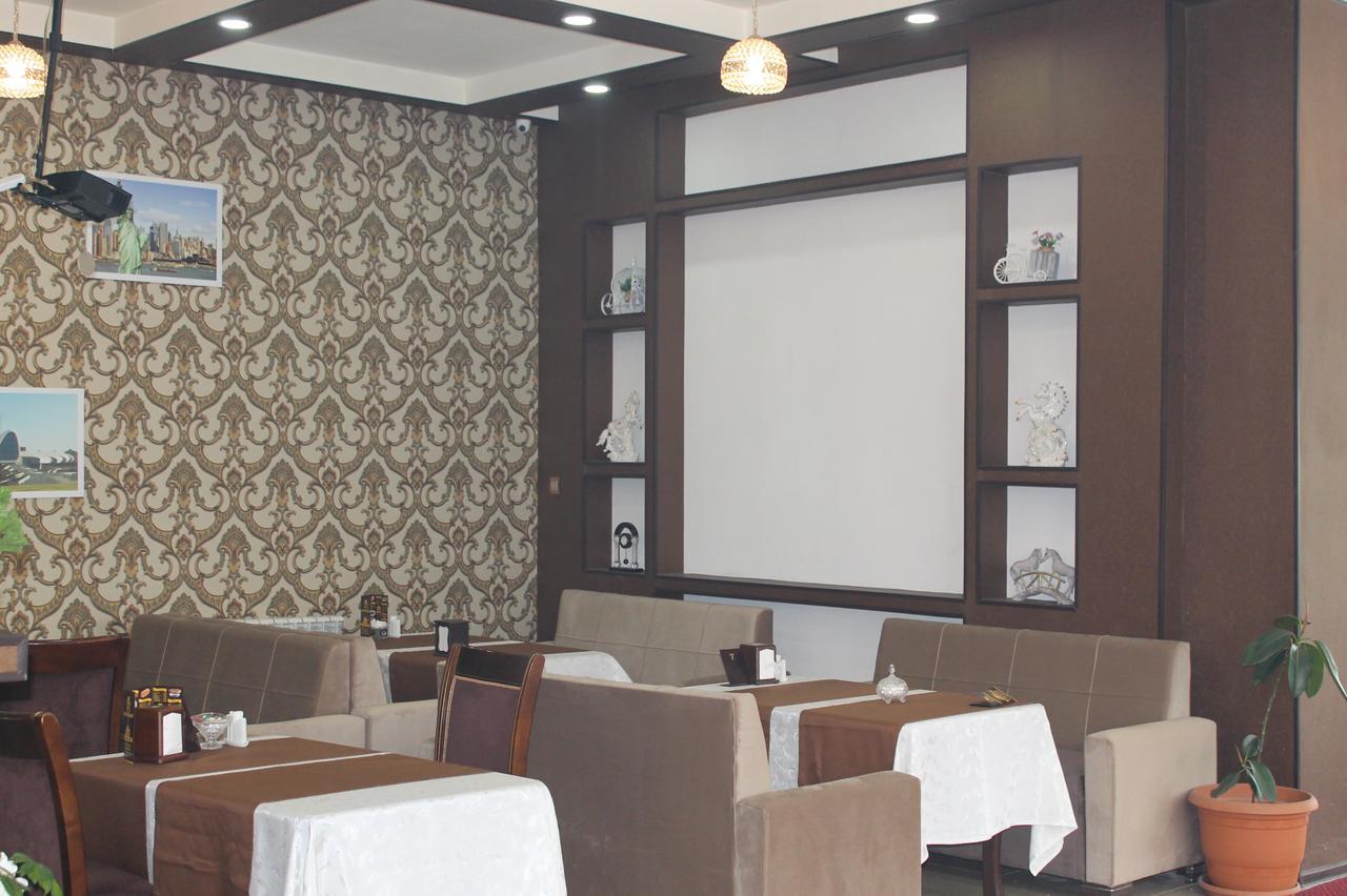 East House Hotel Baku Eksteriør bilde